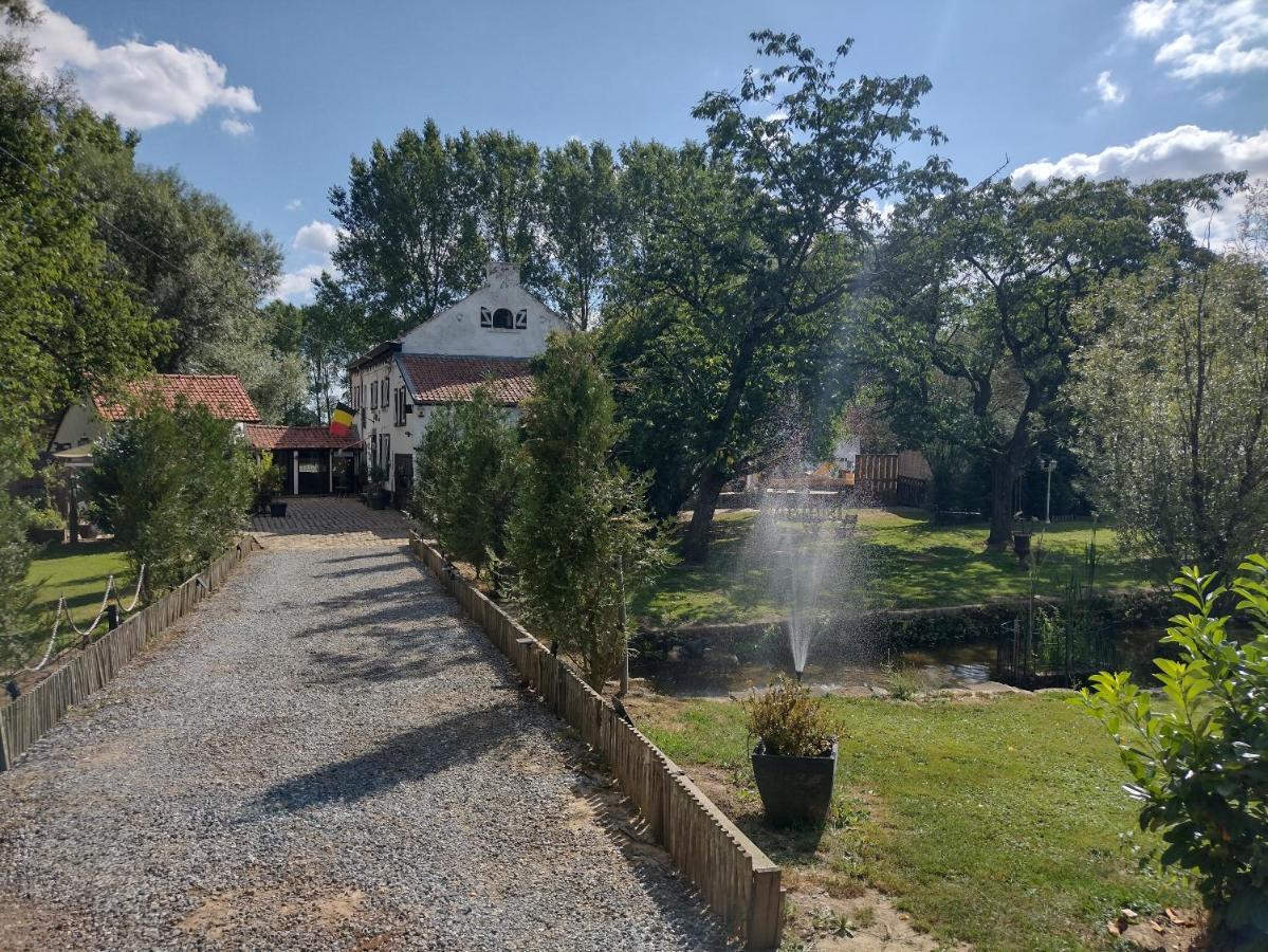 Moulin De Moxhe Micro Gite Et Gite - Bed & Dreams Bagian luar foto
