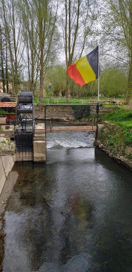 Moulin De Moxhe Micro Gite Et Gite - Bed & Dreams Bagian luar foto